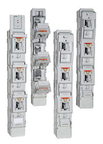 Multivert 250a, triple pole switching v-terminal with clamps