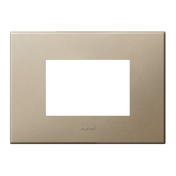 Plaque de finition arteor 3 modules arteor carre champagne