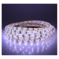 &bandeau blc 6000k 5m 60led et 4.8w/m ip65 12v pu