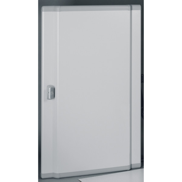 Porte galbée métal XL3 400 - pour coffret et armoire H 1500/1600 mm